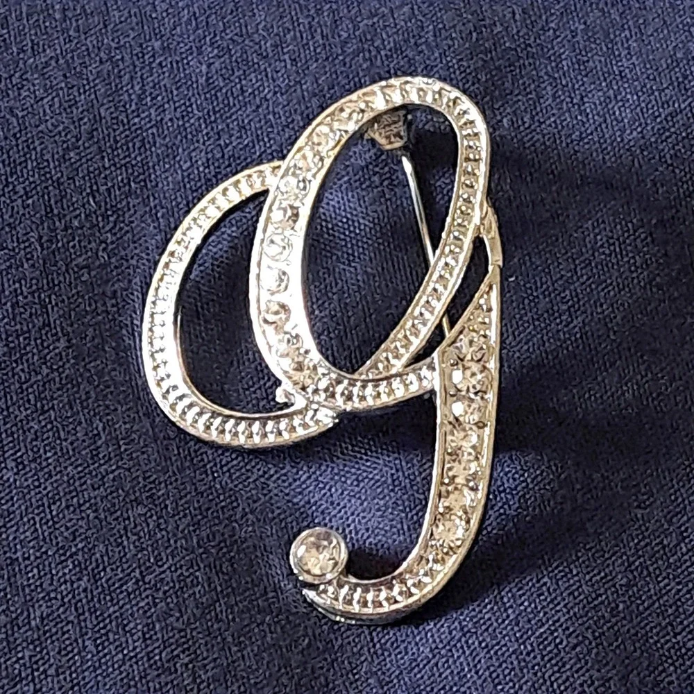 Silver Crystal Script Letter G Brooch Pin 2